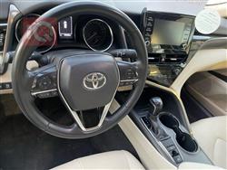 تۆیۆتا کامری